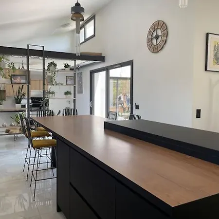 Moderne Avec Piscine *