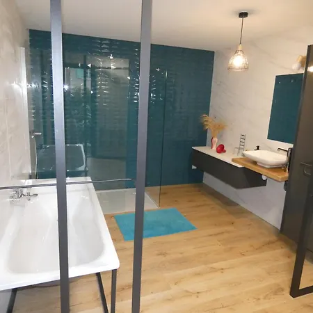 Villa Moderne Avec Piscine *