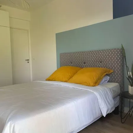 Moderne Avec Piscine Вилла Альби