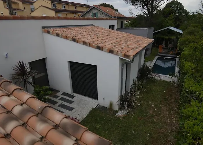 Moderne Avec Piscine