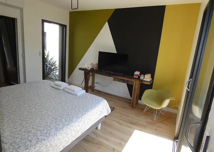 Moderne Avec Piscine Villa *